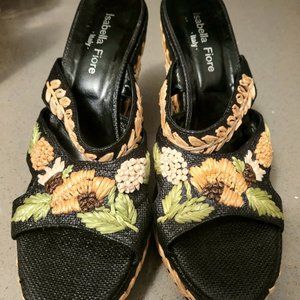 Isabella Fiore Wedges